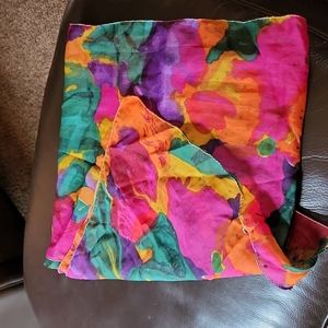 Multicolored scarf